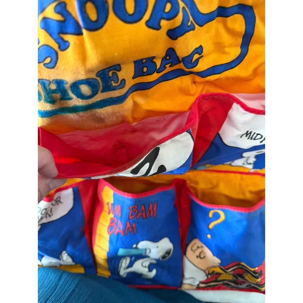 Vintage Peanuts Snoopy Shoe Bag Wall Hanging Organizer 6 Slot